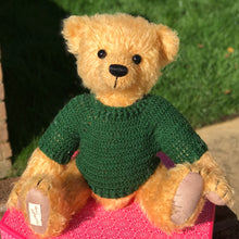 Load image into Gallery viewer, TEDDY PUMPKIN / DEAN&#39;S MOHAIR LIMITED BEAR